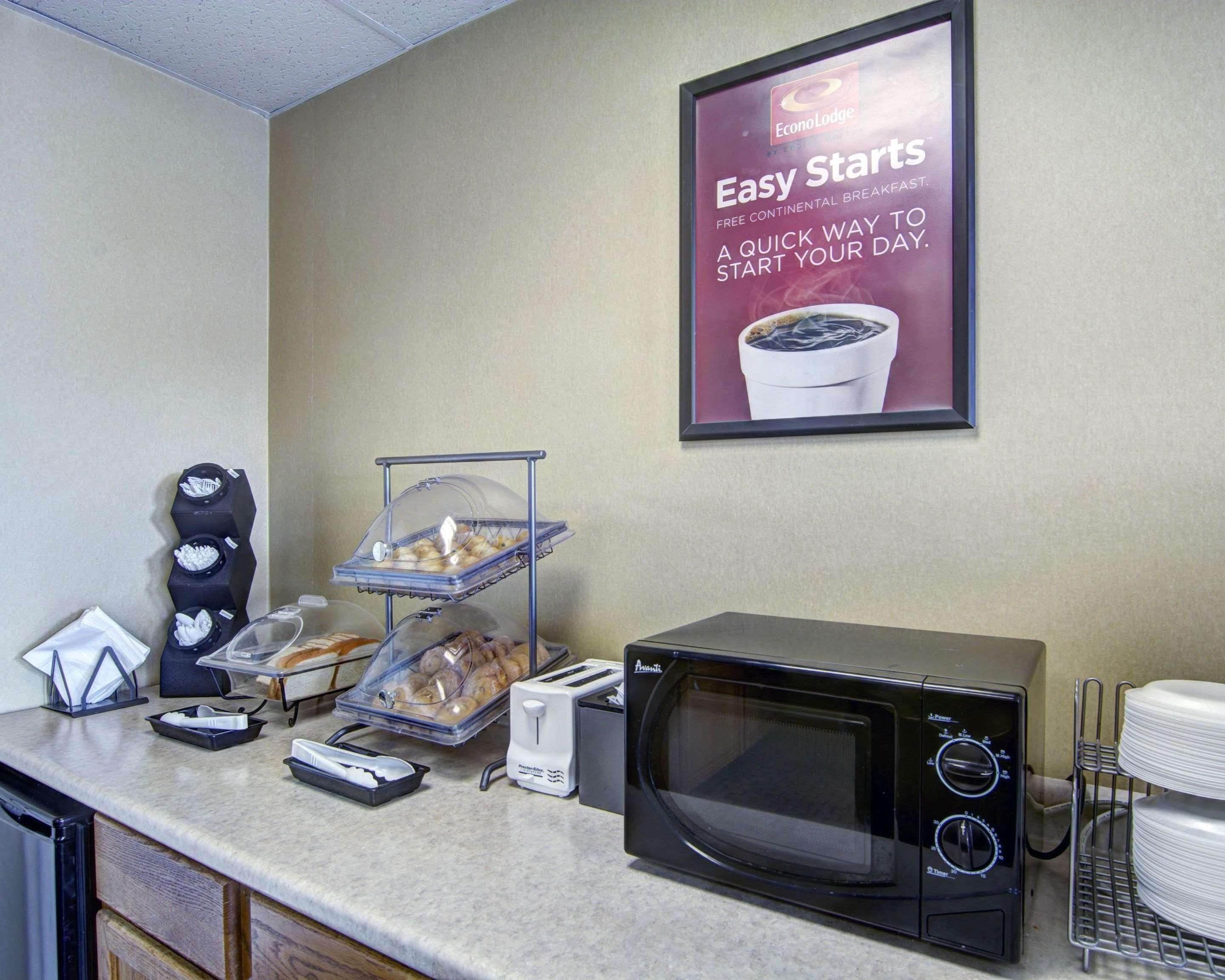 Econo Lodge Wytheville I-77 & I-81 Eksteriør billede
