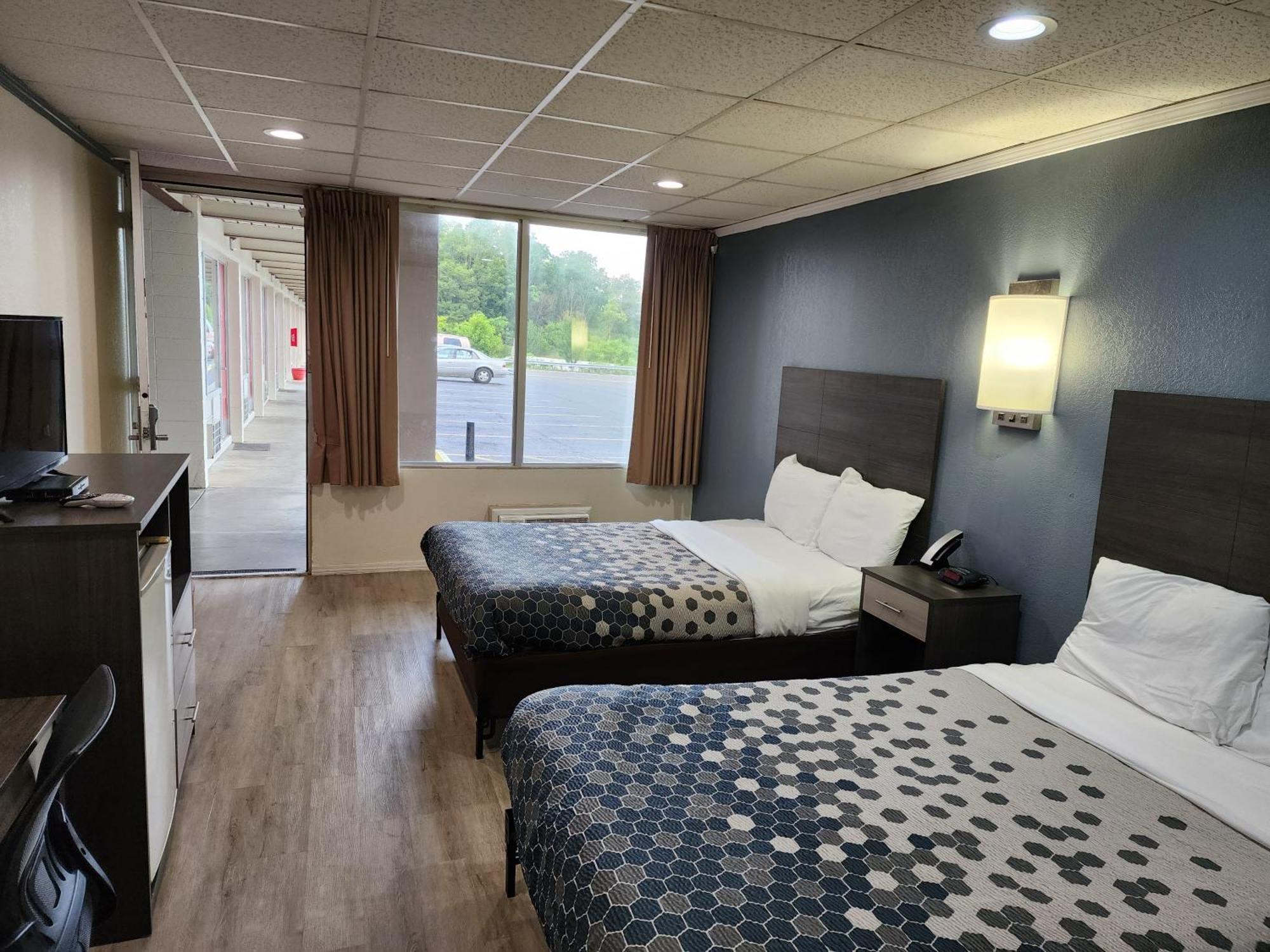 Econo Lodge Wytheville I-77 & I-81 Eksteriør billede