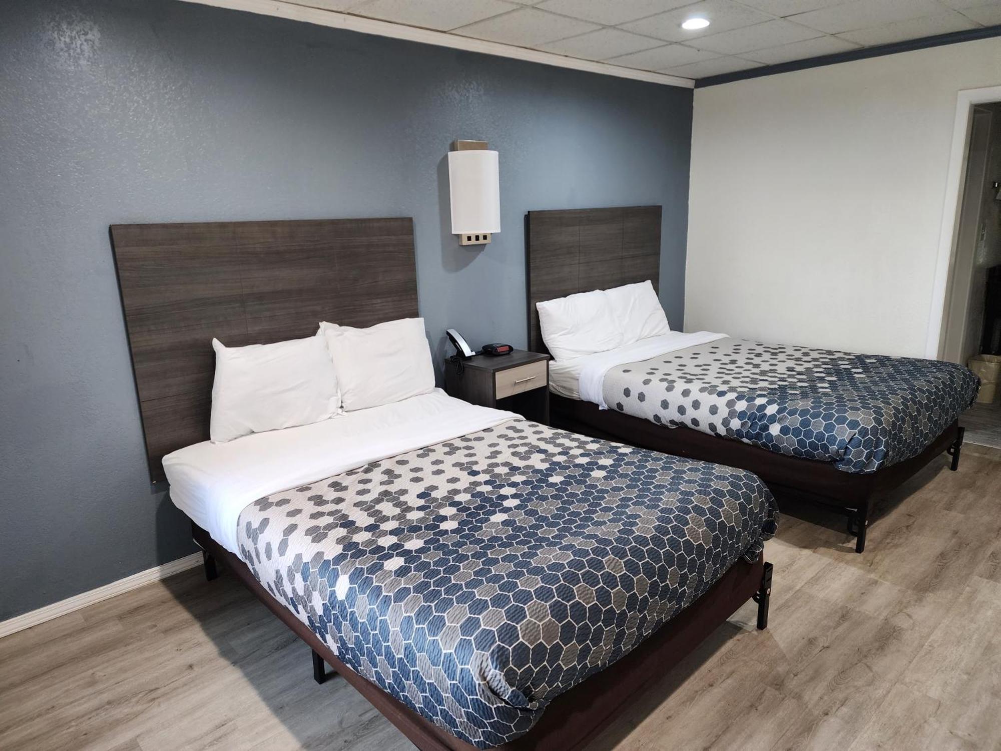 Econo Lodge Wytheville I-77 & I-81 Eksteriør billede