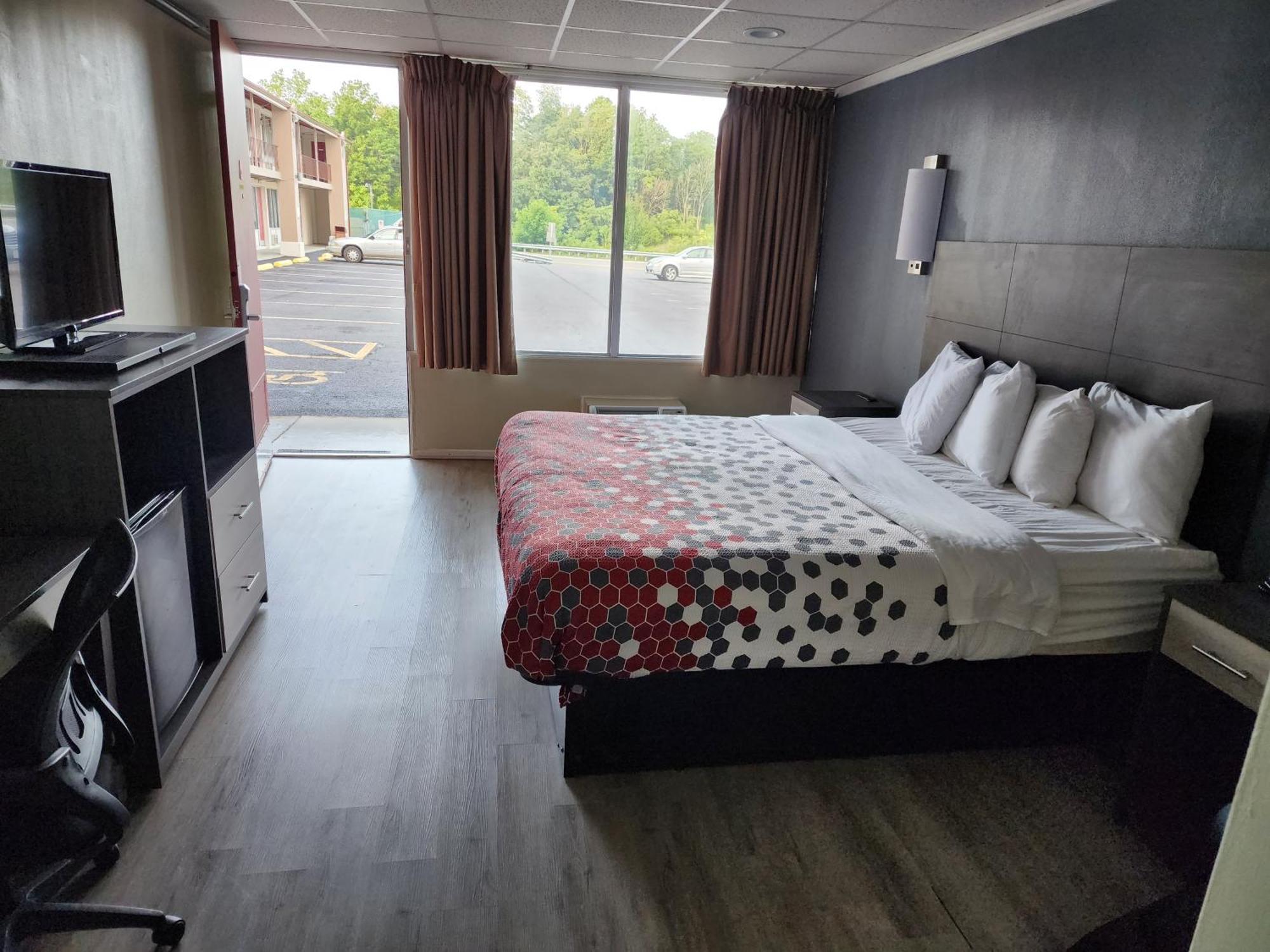 Econo Lodge Wytheville I-77 & I-81 Eksteriør billede